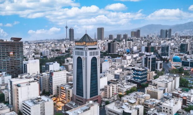تقویت نقش بانک توسعه صادرات در حمایت از بخش‌های مولد اقتصاد کشور