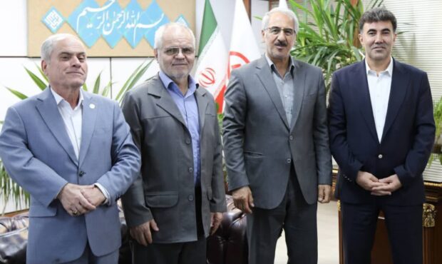 بازدید مشاوران رئیس بنیاد شهید و امور ایثارگران از صندوق قرضالحسنه شاهد بازدید مشاوران رئیس بنیاد شهید و امور ایثارگران از صندوق قرضالحسنه شاهد