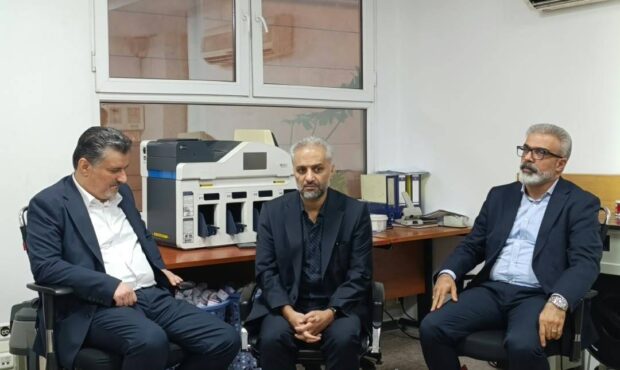 مشتریان، سرمایههای اصلی بانک رفاه کارگران هستند مشتریان، سرمایههای اصلی بانک رفاه کارگران هستند