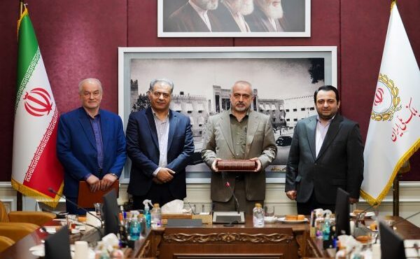 رئیس جدید بیمارستان بانک ملی ایران معرفی شد/ بیمارستان بانک ملی روی ریل تحول